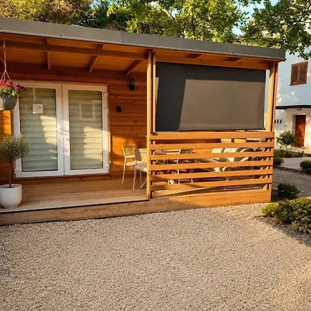 Сasa de vacaciones Lily E Pakoštane
